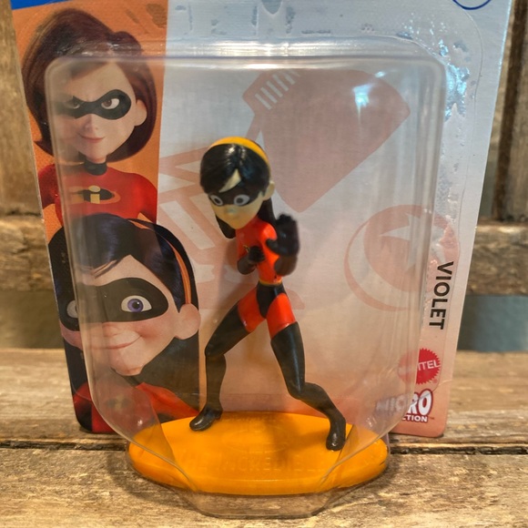 The Incredibles Micro Collection Set of 5, Mr. Incredible Elastigirl Violet Dash - Picture 11 of 15